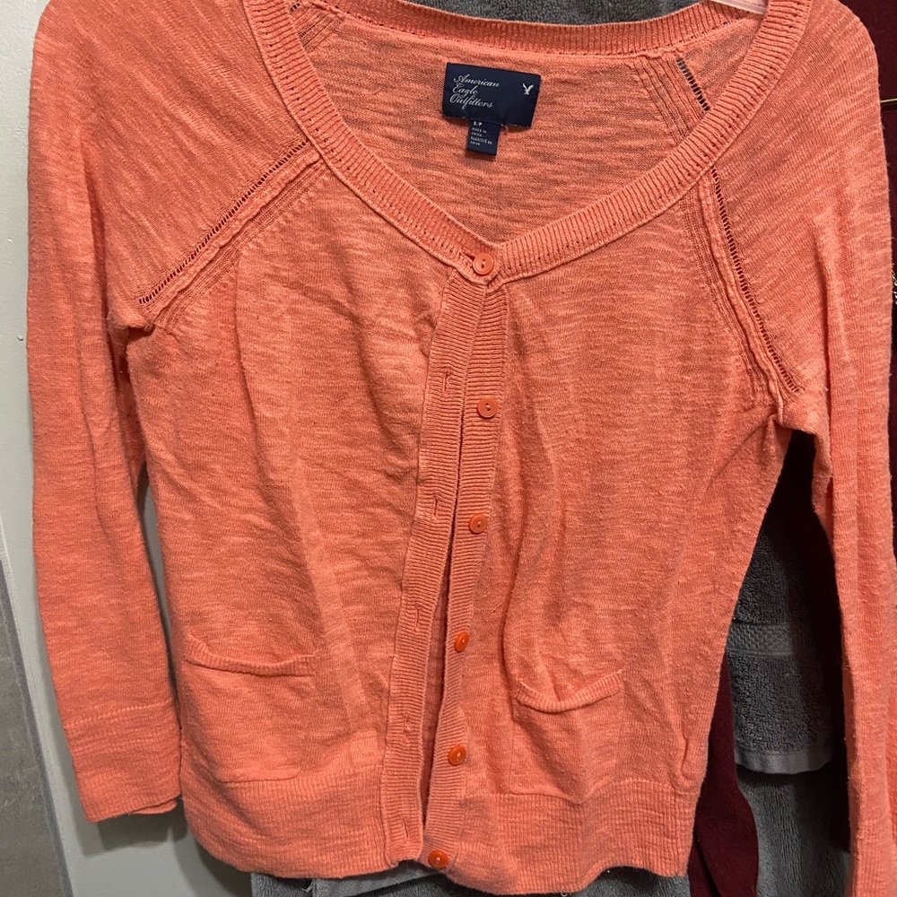 AE Cardigan